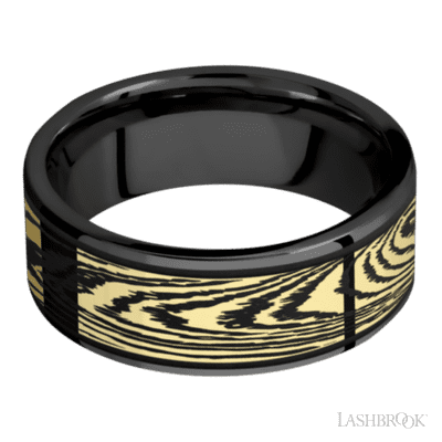 8 mm wide/Flat/Zirconium band with one 6 mm Centered inlay of 14K Yellow Gold with a laser carved Woodgrain pattern.