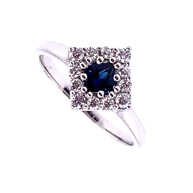 18k White Gold Princess Cut Sapphire and Diamond Ring